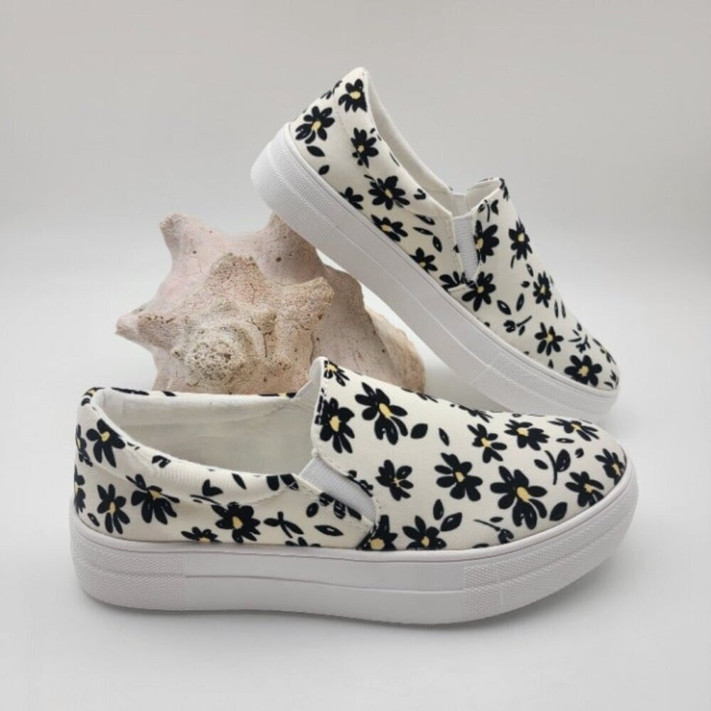 BUY ONE GET ONE FREE Soda Hike Slip-on Fashion Sneaker Daisy Beige - Picture 2 of 5